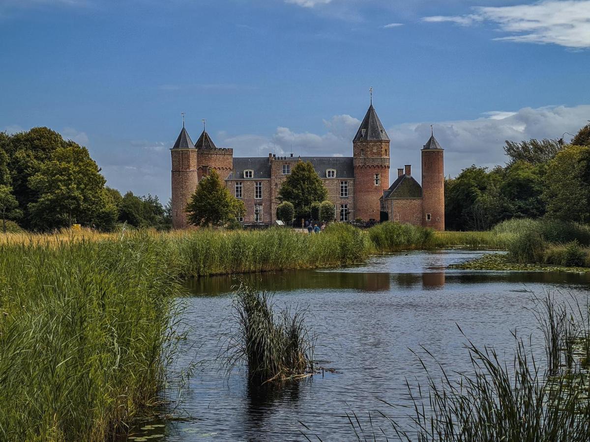 Villa Pipowagen De Zwerveling Aan Zee Oostkapelle Exterior foto